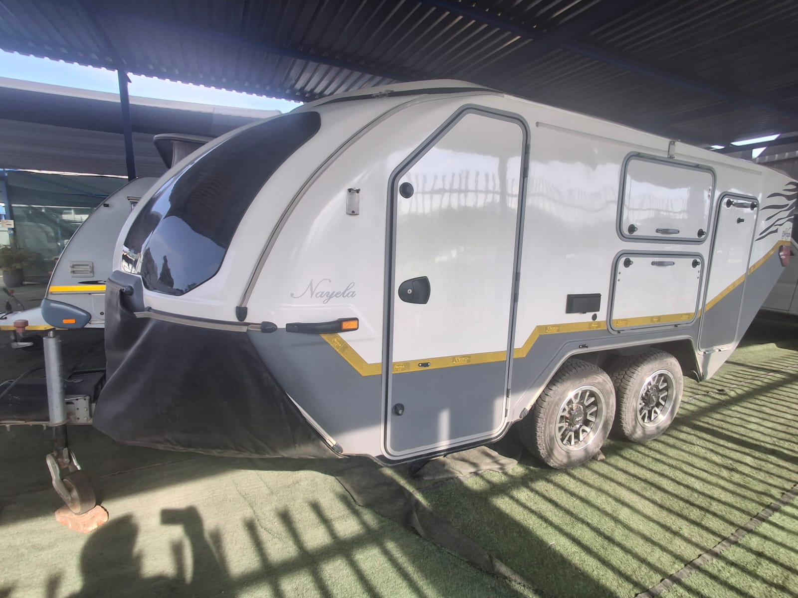 2022 Nayela Okapi 2022 Nayela Okapi